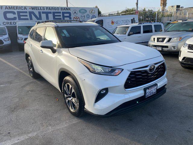 2020 toyota highlander xle