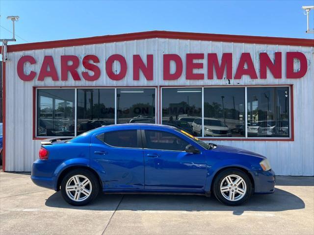 2013 dodge avenger se 4dr sedan