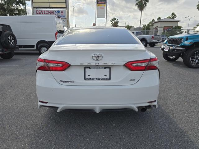2018 toyota camry se