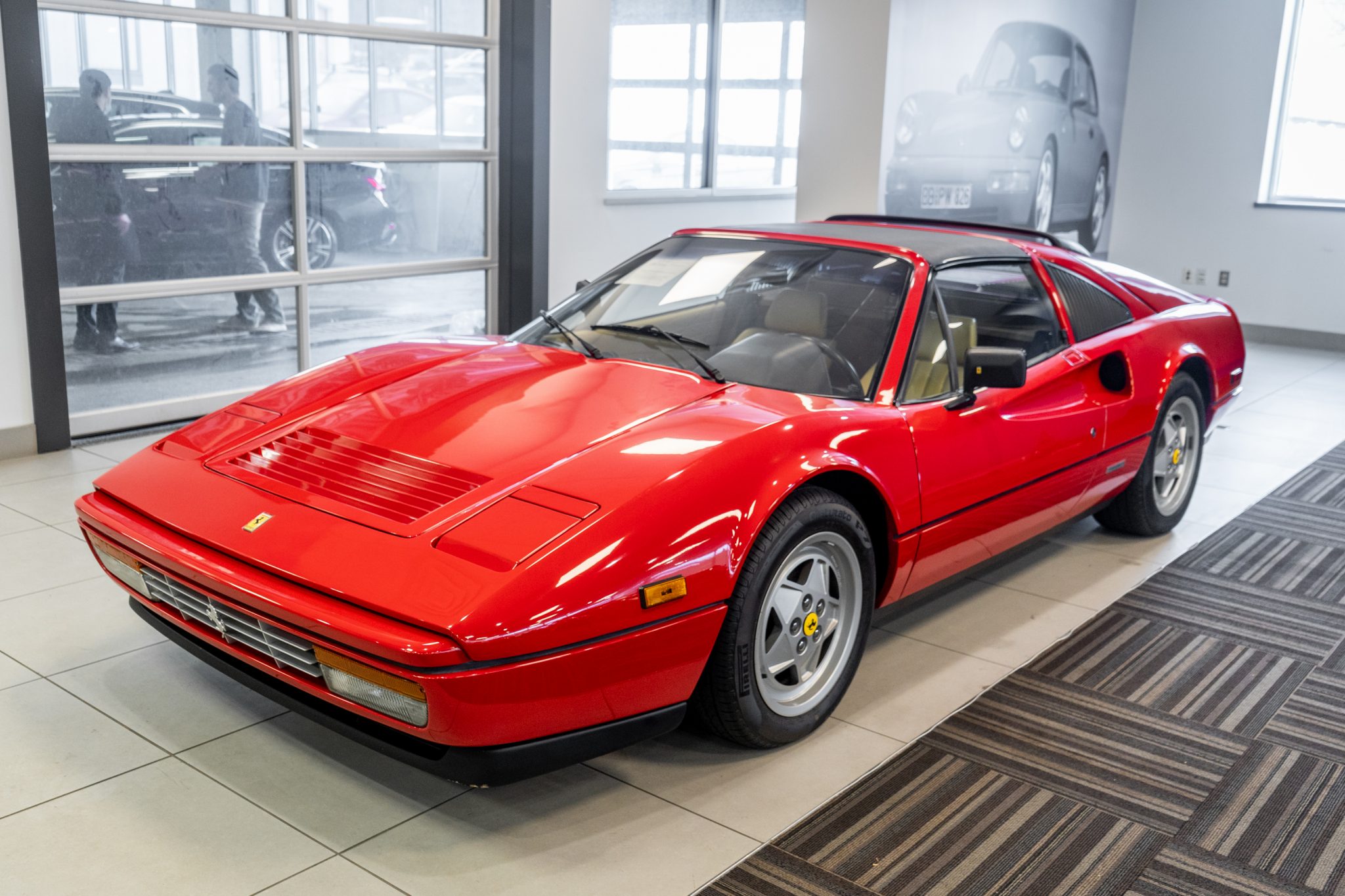 1988 ferrari 328 gts