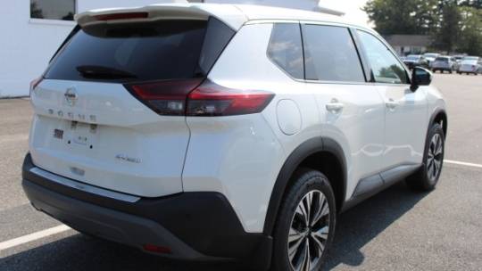 2021 nissan rogue sv