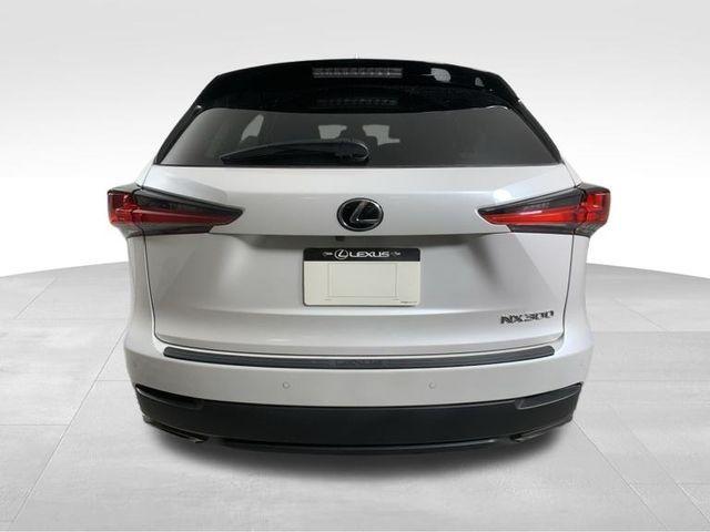 2021 lexus nx 300 base