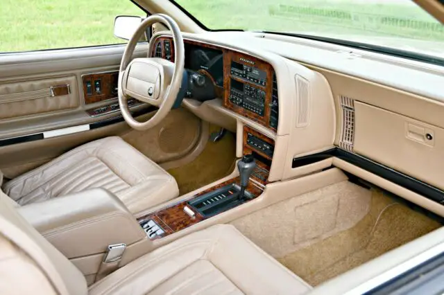 1993 one owner buick riviera with only 32,420 certified miles. price reduced!!