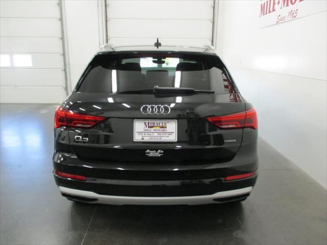 2022 audi q3 40 premium