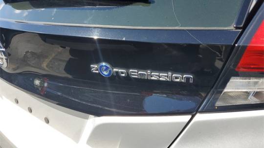 2018 nissan leaf sl