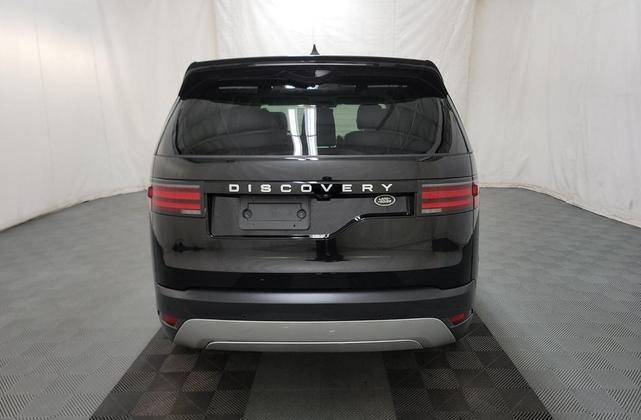 2022 land rover discovery s