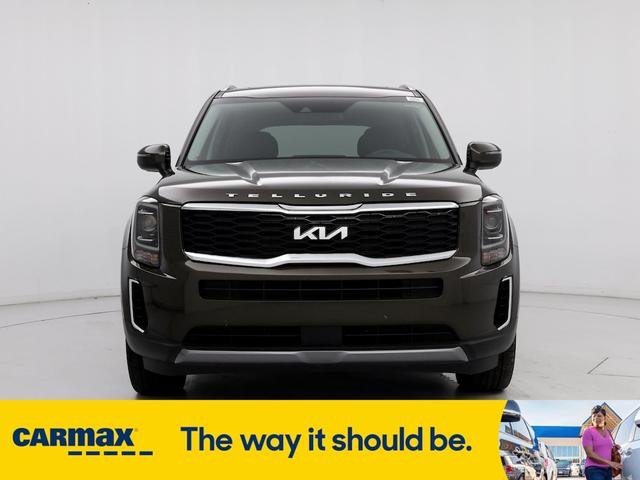 2022 kia telluride s