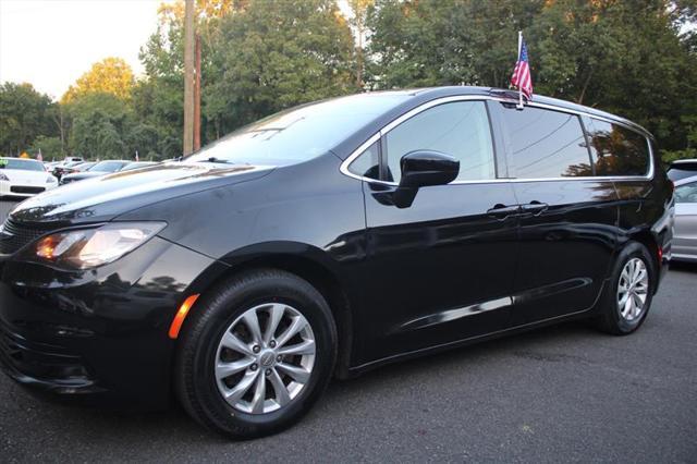 2019 chrysler pacifica lx
