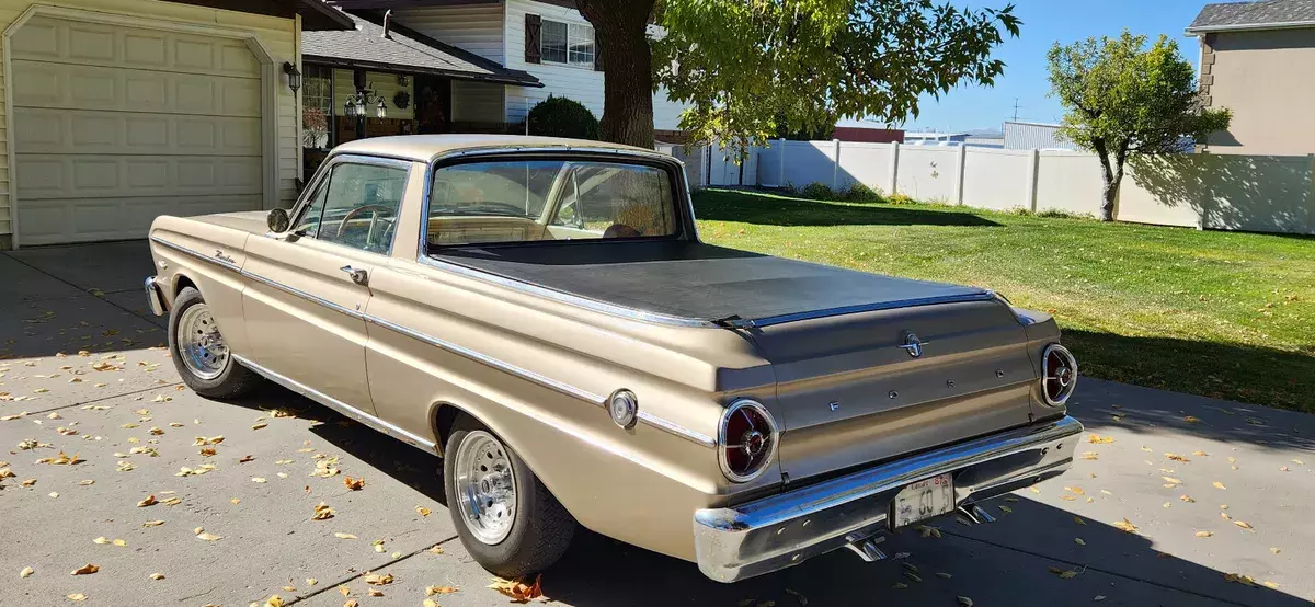 1965 ford ranchero, 289 v8 , c4 auto trans. show quality condition. runs great