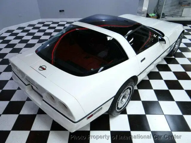 1984 chevy corvette targa coupe only 27k miles 100% stock white/red gorgeous!!!