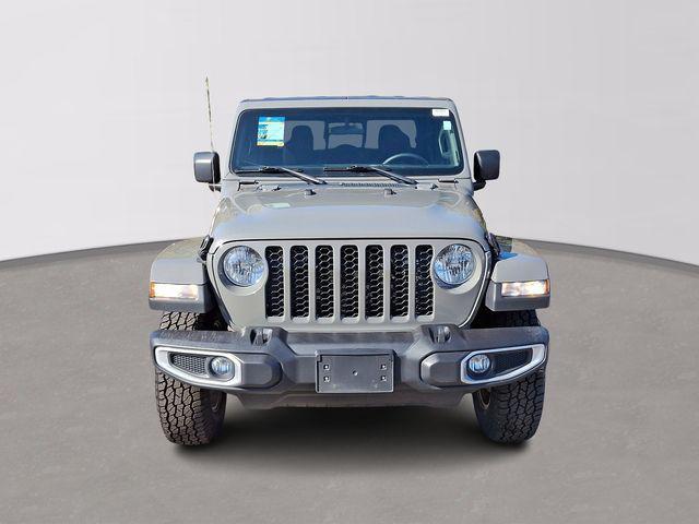 2023 jeep gladiator sport s