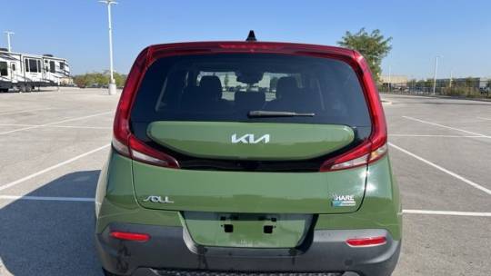 2022 kia soul ex