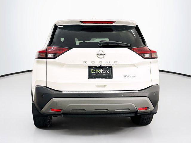 2021 nissan rogue sv