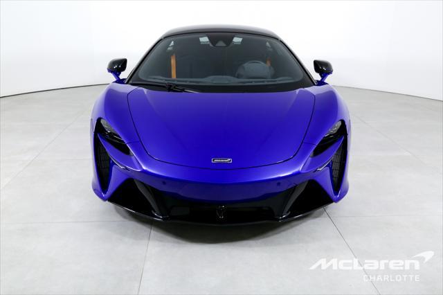 2023 mclaren artura techlux