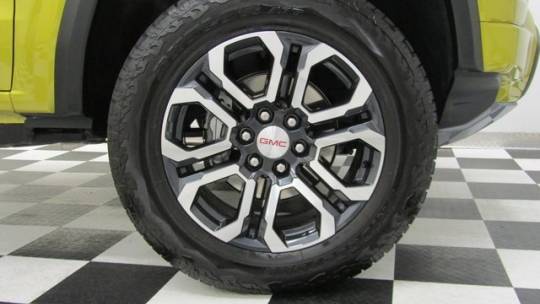 2023 gmc canyon at4