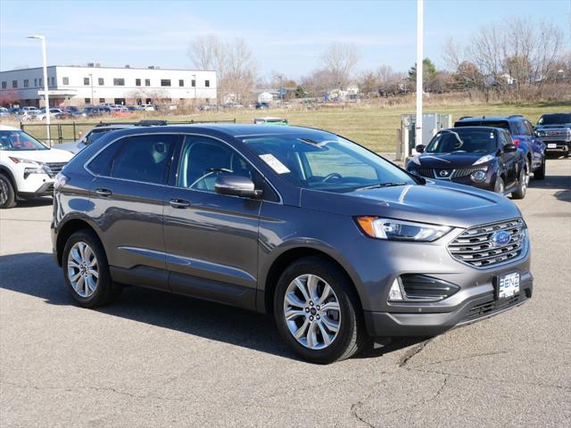 2022 ford edge titanium
