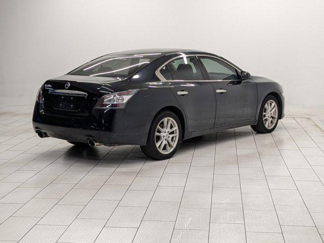 2014 nissan maxima s