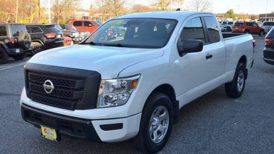 2022 nissan titan s