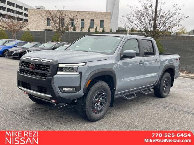 new 2025 nissan frontier pro-4x