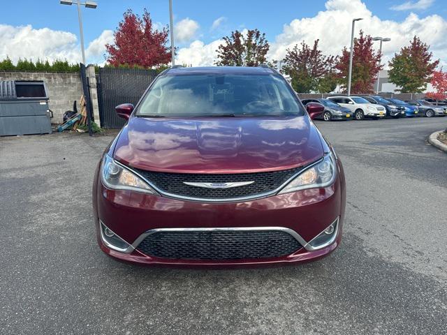 2019 chrysler pacifica touring l