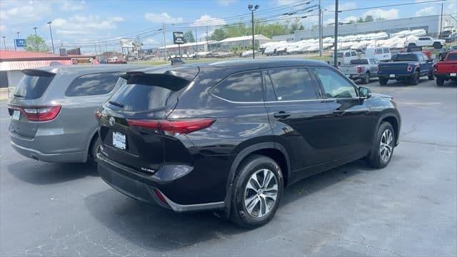 2020 toyota highlander xle in nicholasville, kentucky