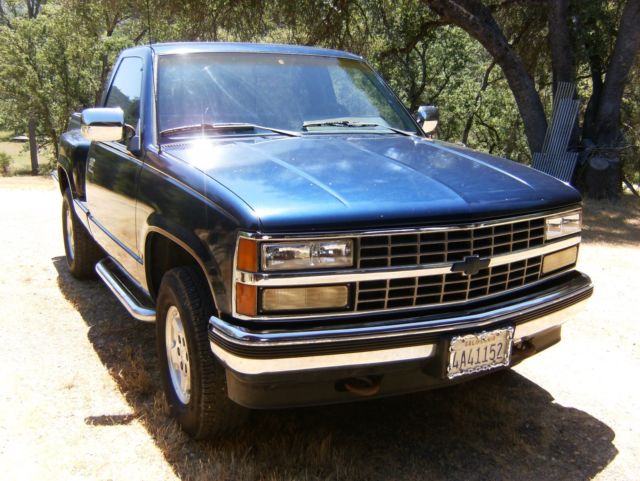 1990 chevrolet short bed pickup 4 wheel dr. automatic trans. 5.7 v8