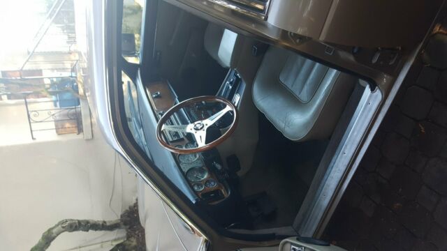 1984 jaguar xj6 vanden plas car