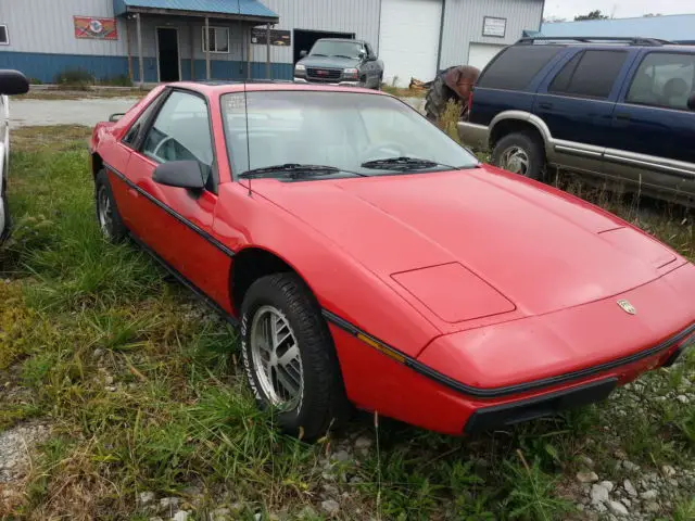 1984 pontiac fiero sport 2m4 2 owner car clean car