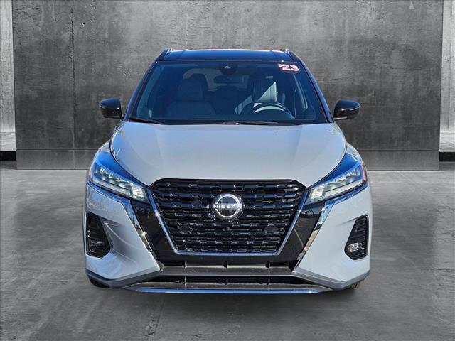 2023 nissan kicks sr