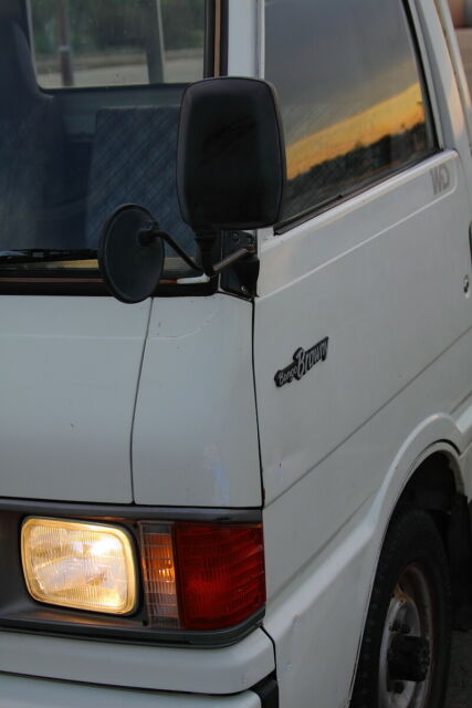 mazda 4x4 diesel bongo brawny / 5 sp./ ac / 4 cylinder diesel / rhd japan