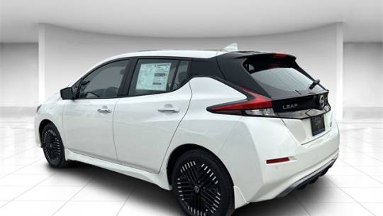 2024 Nissan Leaf