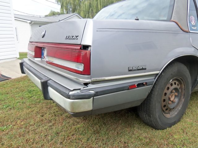 1990 buick lesabre limited 6cyl 318 - $749.00