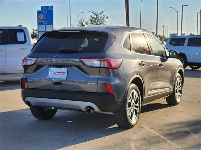 2022 ford escape sel