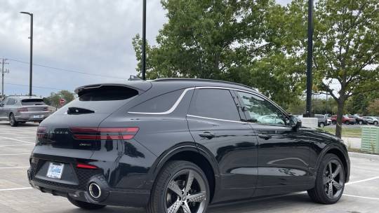 2025 Genesis GV70