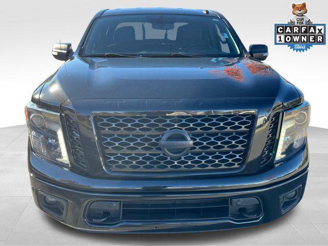 2019 nissan titan sv