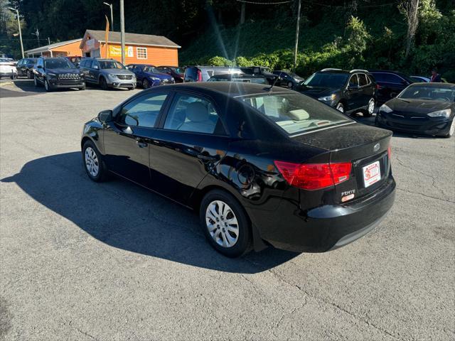 2013 kia forte lx