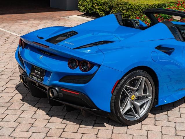 2021 ferrari f8 spider base
