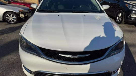 2016 Chrysler 200