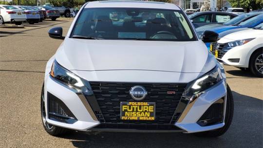 2025 Nissan Altima