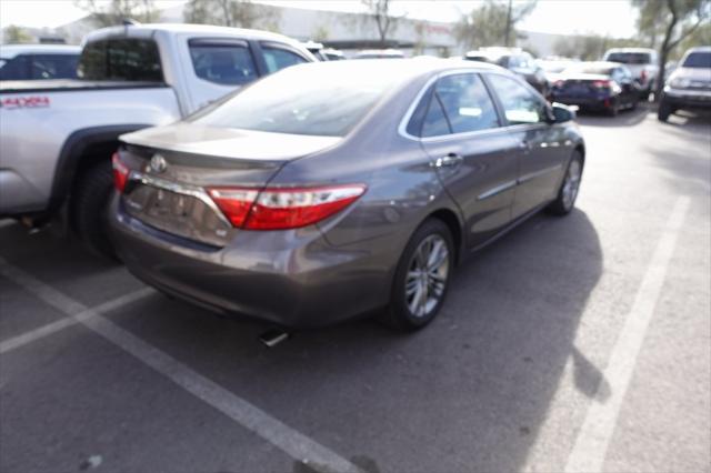 2017 toyota camry se