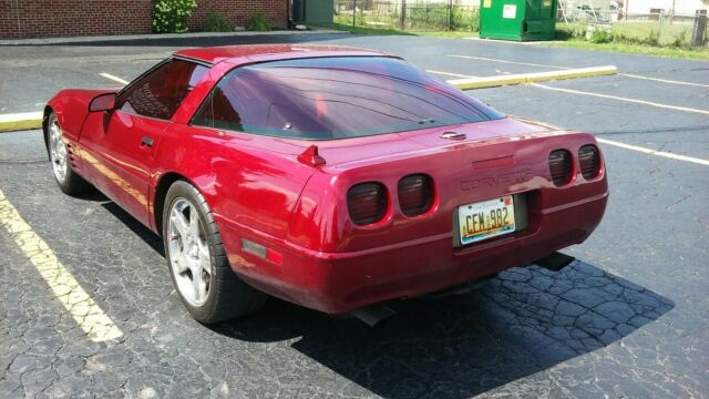 1994 chevy corvette , nice driver
