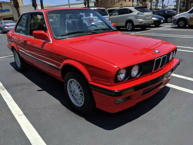 1990 325is, fully restored, excellent condition, original specs