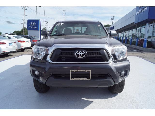 2015 toyota tacoma v6 4x4 v6 4dr double cab 5.0 ft sb 5a for sale in middletown, rhode island