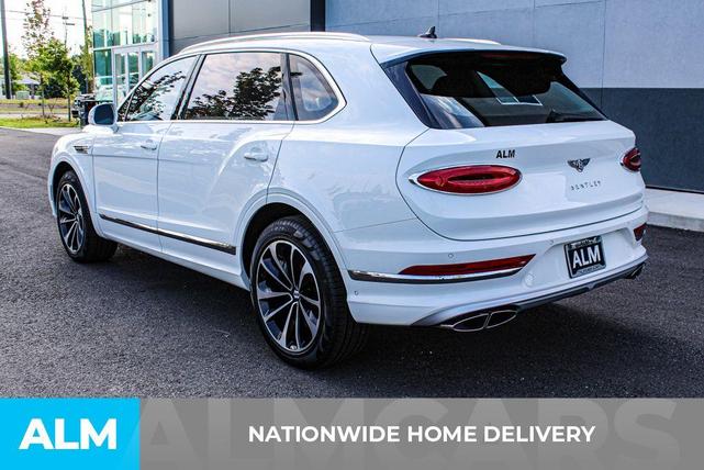 2023 bentley bentayga base