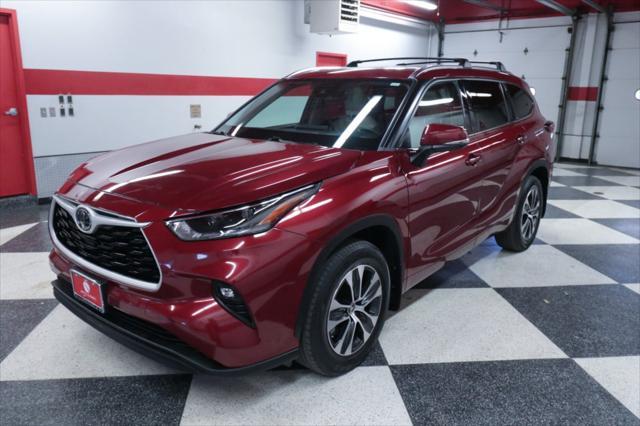 2021 toyota highlander xle