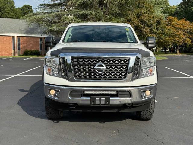 2018 nissan titan xd sv