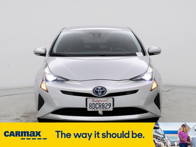 2018 toyota prius three