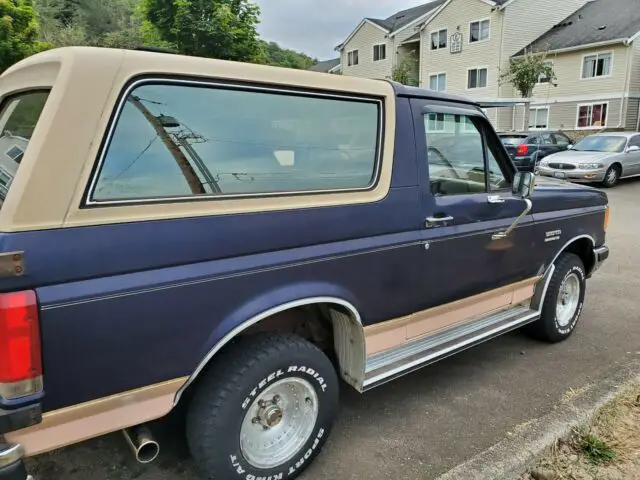 clean ford bronco eddie bauer