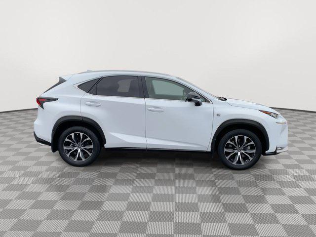 2017 lexus nx 200t base