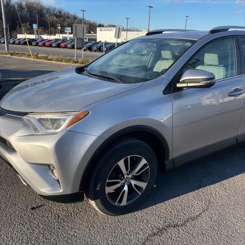 2016 toyota rav4 xle